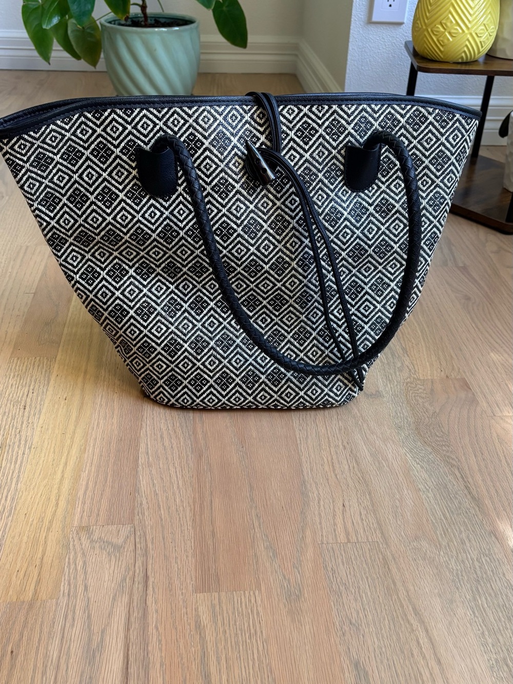Neiman Marcus Black and White Geometric Tote